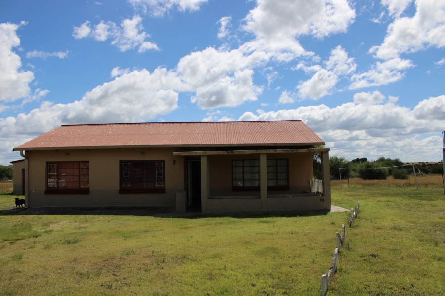 To Let 3 Bedroom Property for Rent in Highveld Free State